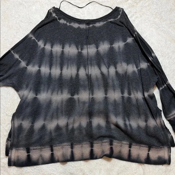 Free People Black and Gray Tie-Dye Long Sleeve Cold Shoulder Oversized Top - Picture 6 of 6